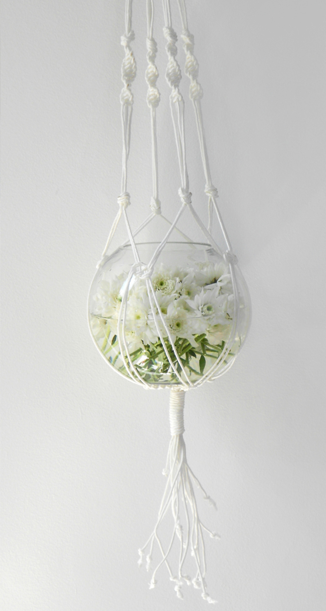 como fazer vaso de plantas suspenso macrame