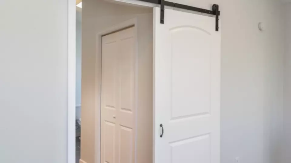 dicas de segurança para instalação de porta deslizante