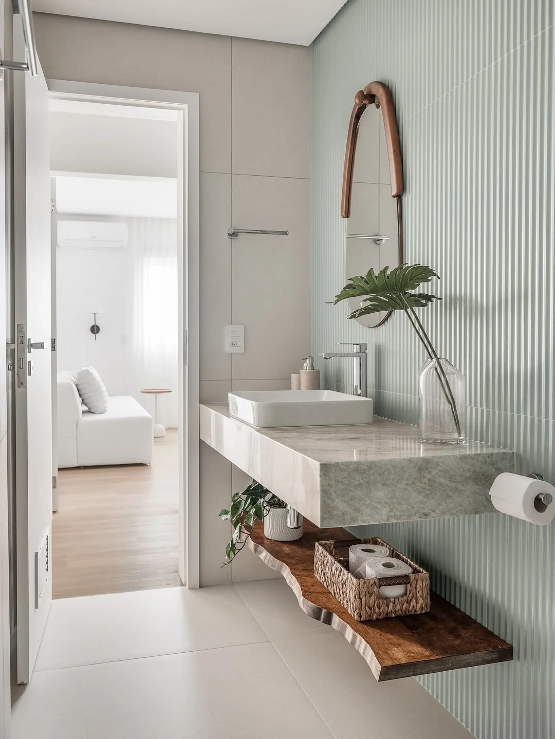 melhor tipo de prateleira para banheiro com vapor