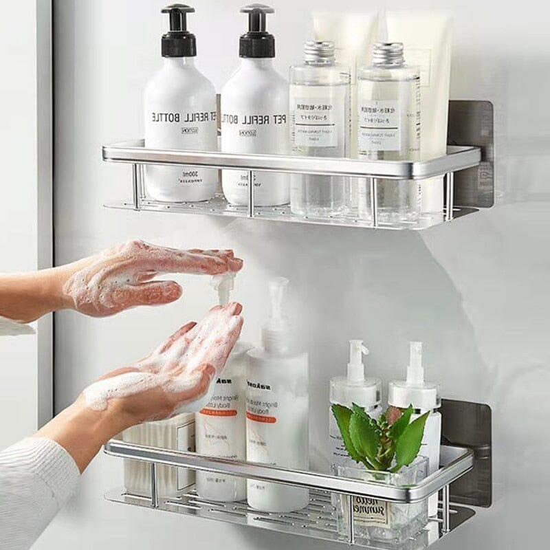 instalação de prateleira de vidro no banheiro com furos