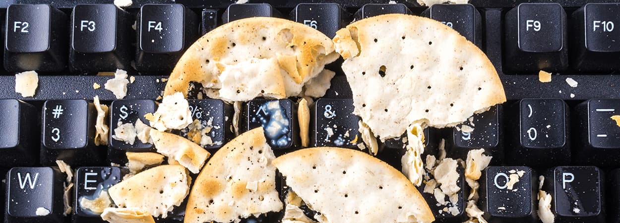 como limpar o teclado do computador