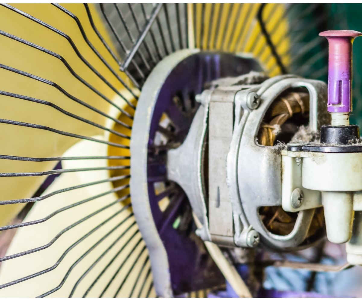 limpeza segura do motor do ventilador de teto