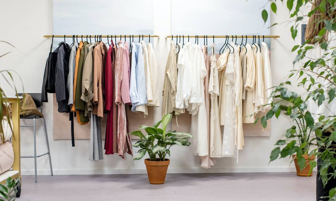 como montar um guardaroupa inteligente