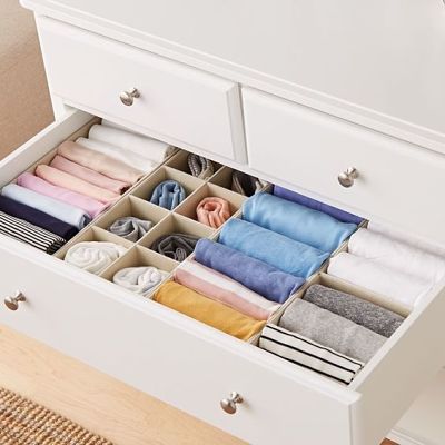 Como organizar guarda-roupa pequeno passo a passo