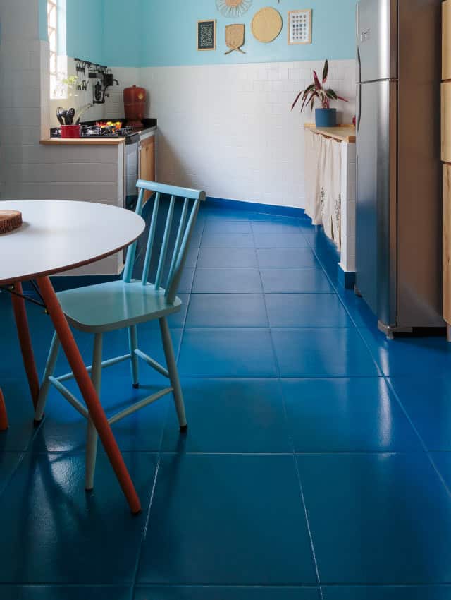 como pintar piso de cerâmica com tinta epóxi