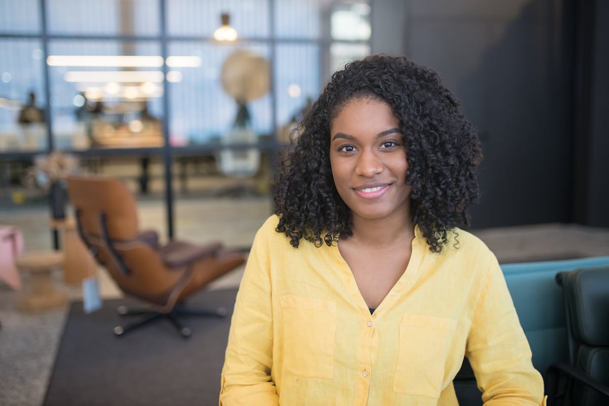 Os 5 erros de vestimenta mais comuns que podem custar sua vaga