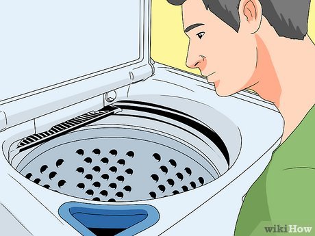 como tirar cheiro de cigarro de sofá