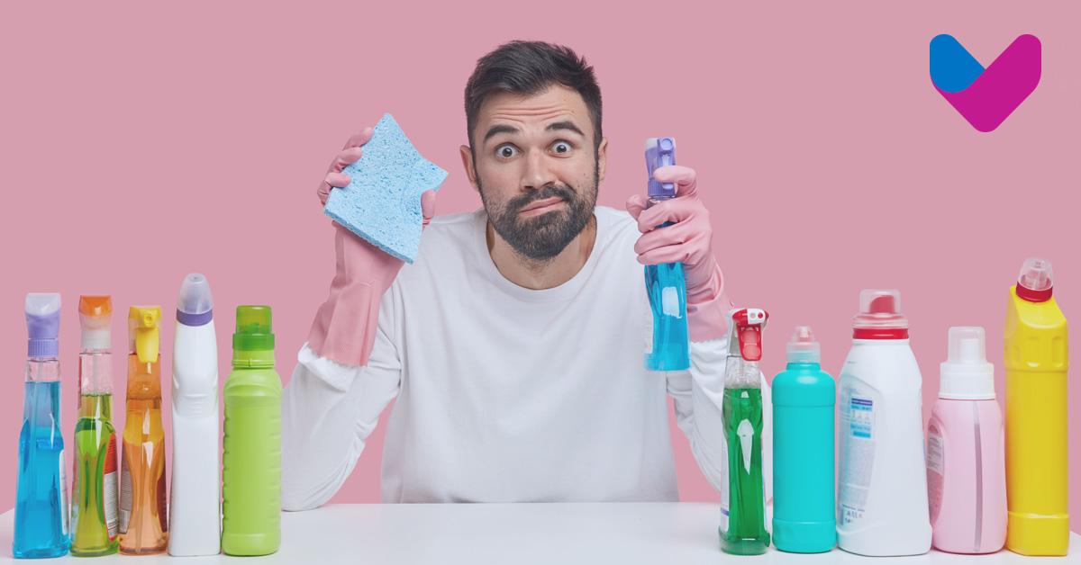 técnica correta para tirar poeira de móveis