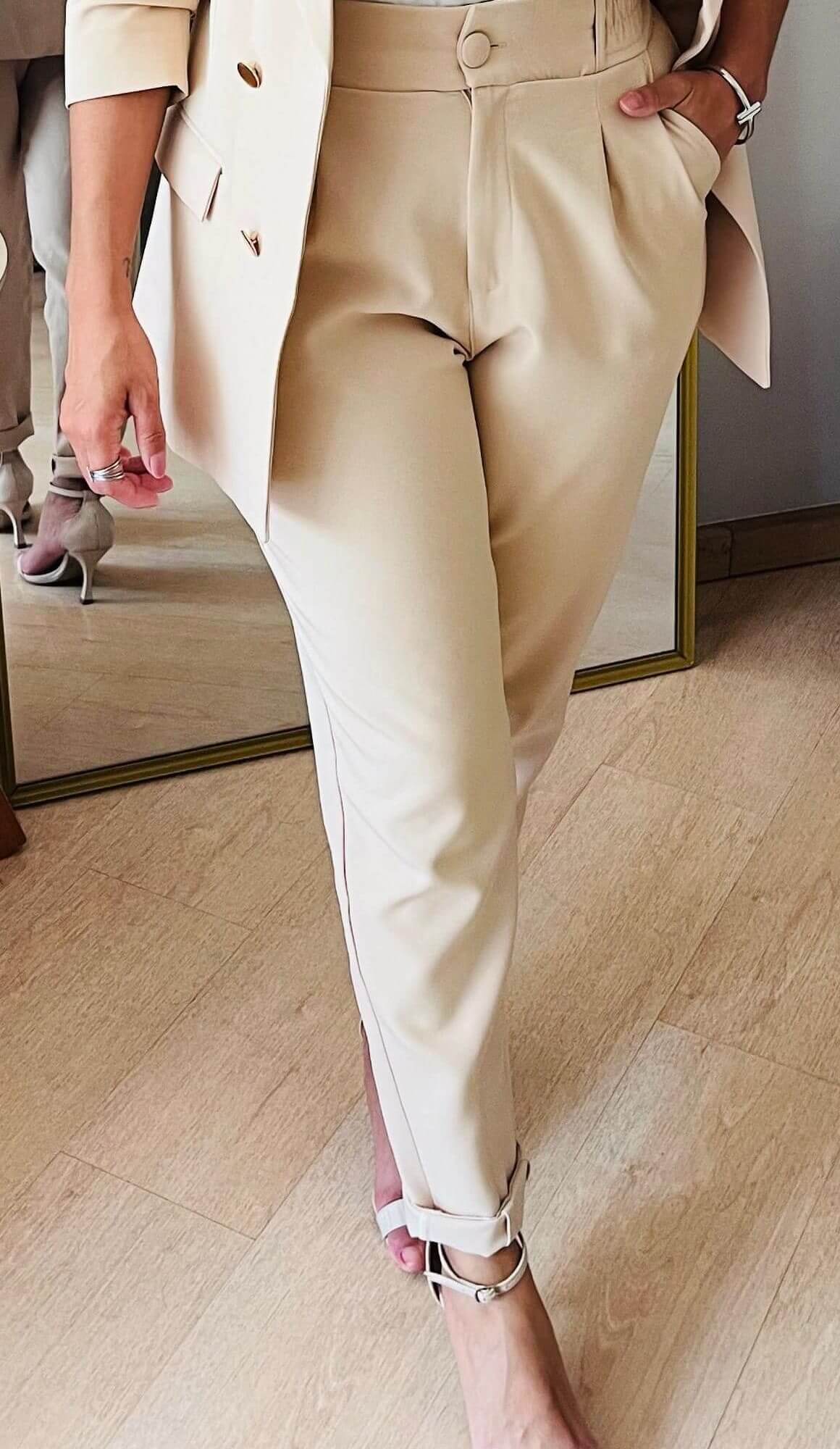 Os melhores tênis brancos para combinar com looks elegantes