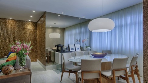 como usar espelho para ampliar a sala