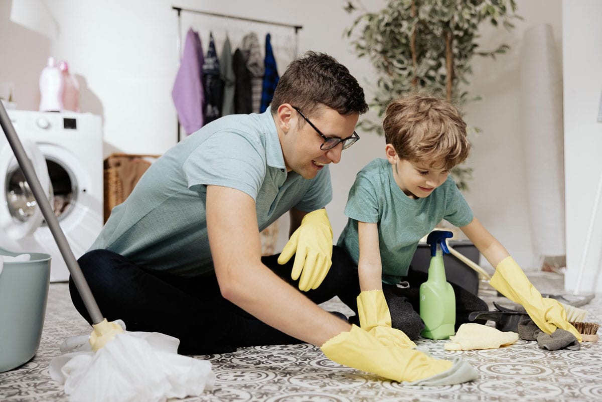 Comunicação Eficaz: O Segredo para a Divisão Justa de Tarefas entre Casais