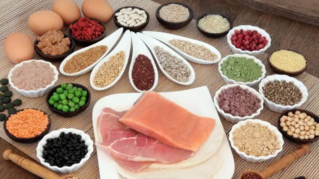 Proteínas Vegetais vs. Animais: Qual a Melhor Escolha para Você e o Planeta?