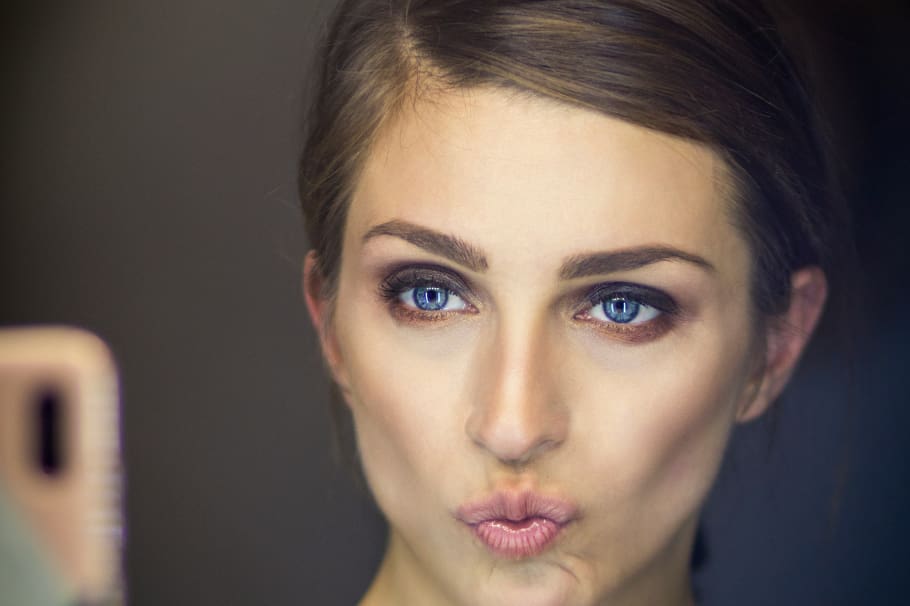 técnica de afinar nariz com maquiagem