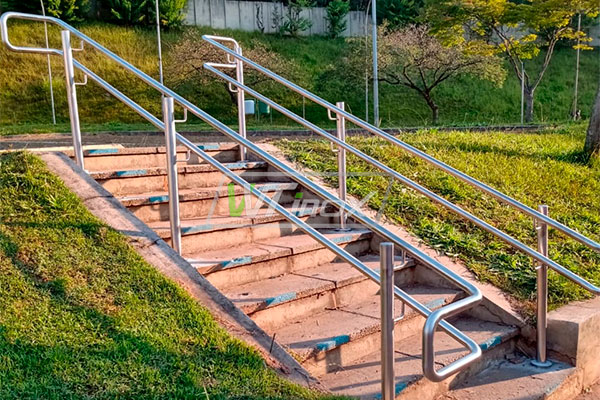 preço corrimão de vidro e inox