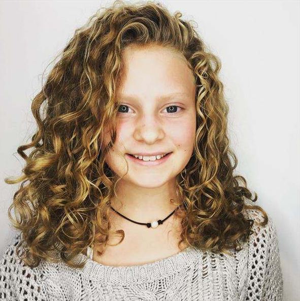 primeiro corte cabelo cacheado bebe qual a idade ideal