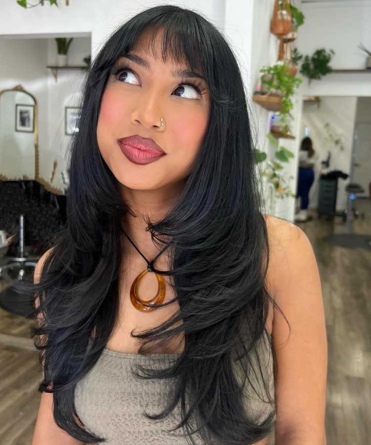 corte de cabelo u com franja para rosto oval