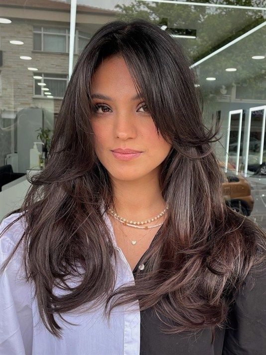 corte de cabelo feminino u com franja