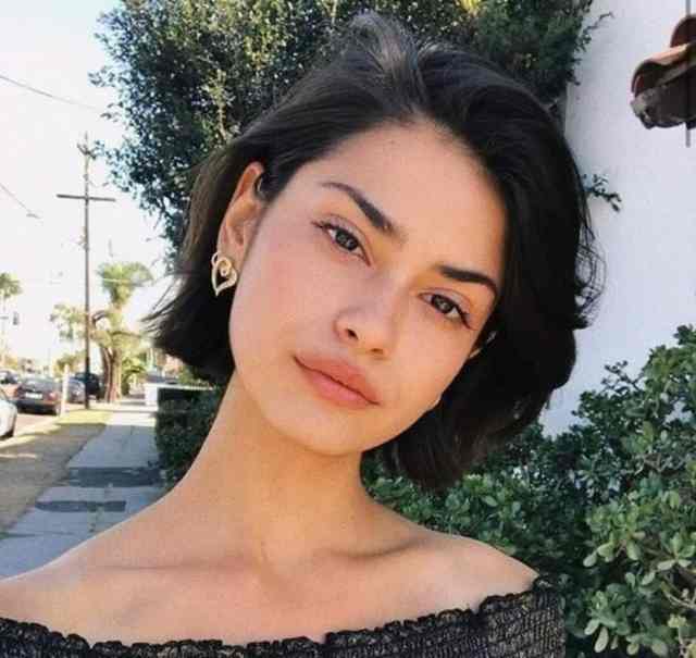 O Poder da Franja Lateral para Suavizar Traços Redondos