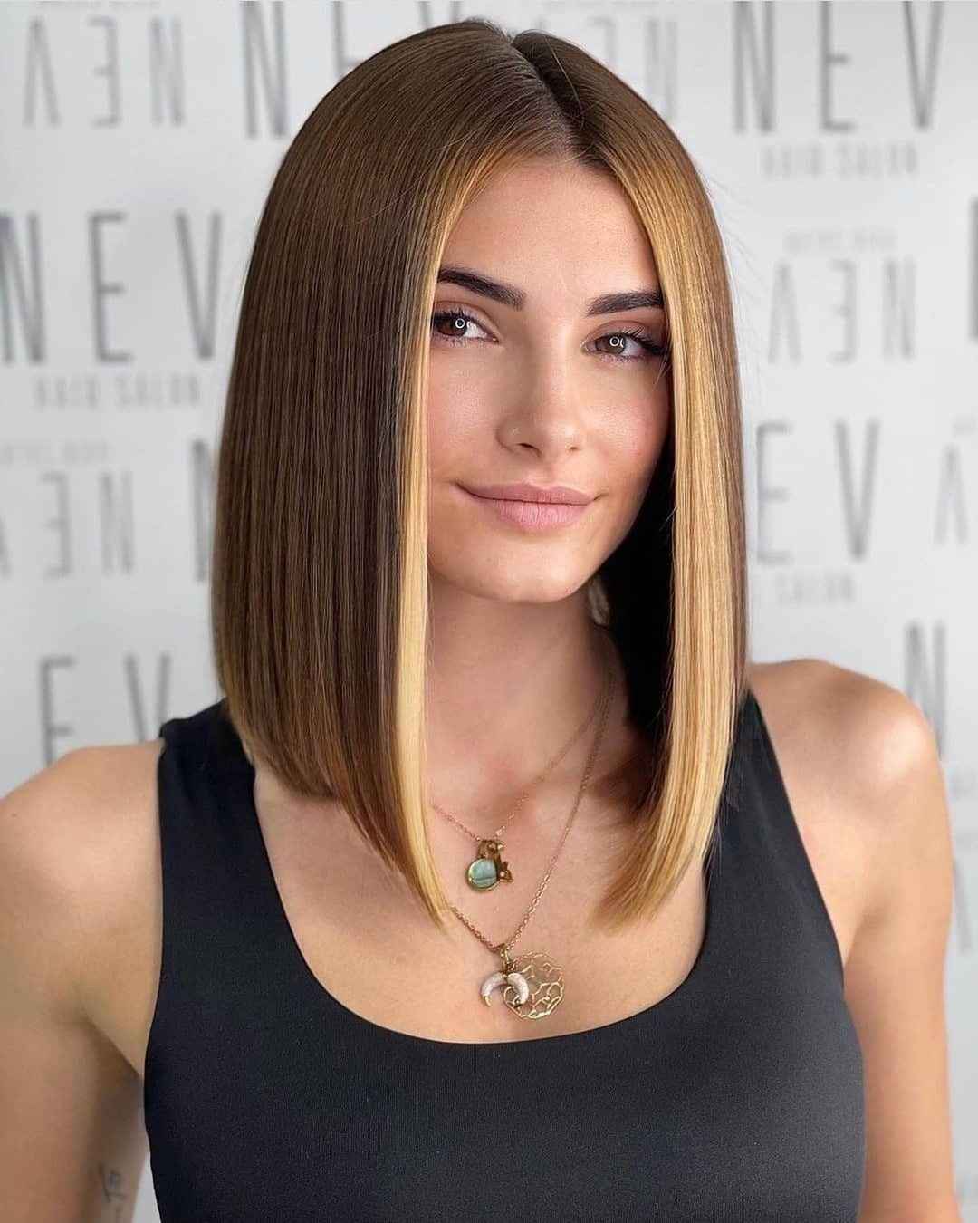 corte em u ou v para cabelo liso longo