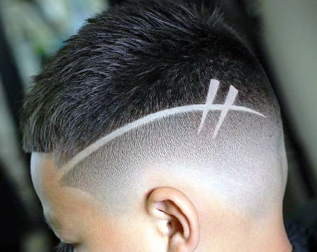 corte fade com um ou dois risquinhos qual escolher