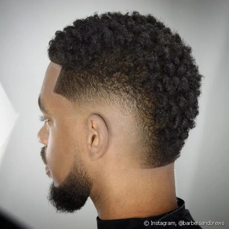 Manutenção do Moicano: Frequência Ideal para o Barbeiro