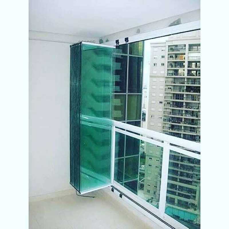 como escolher cortina para porta de correr