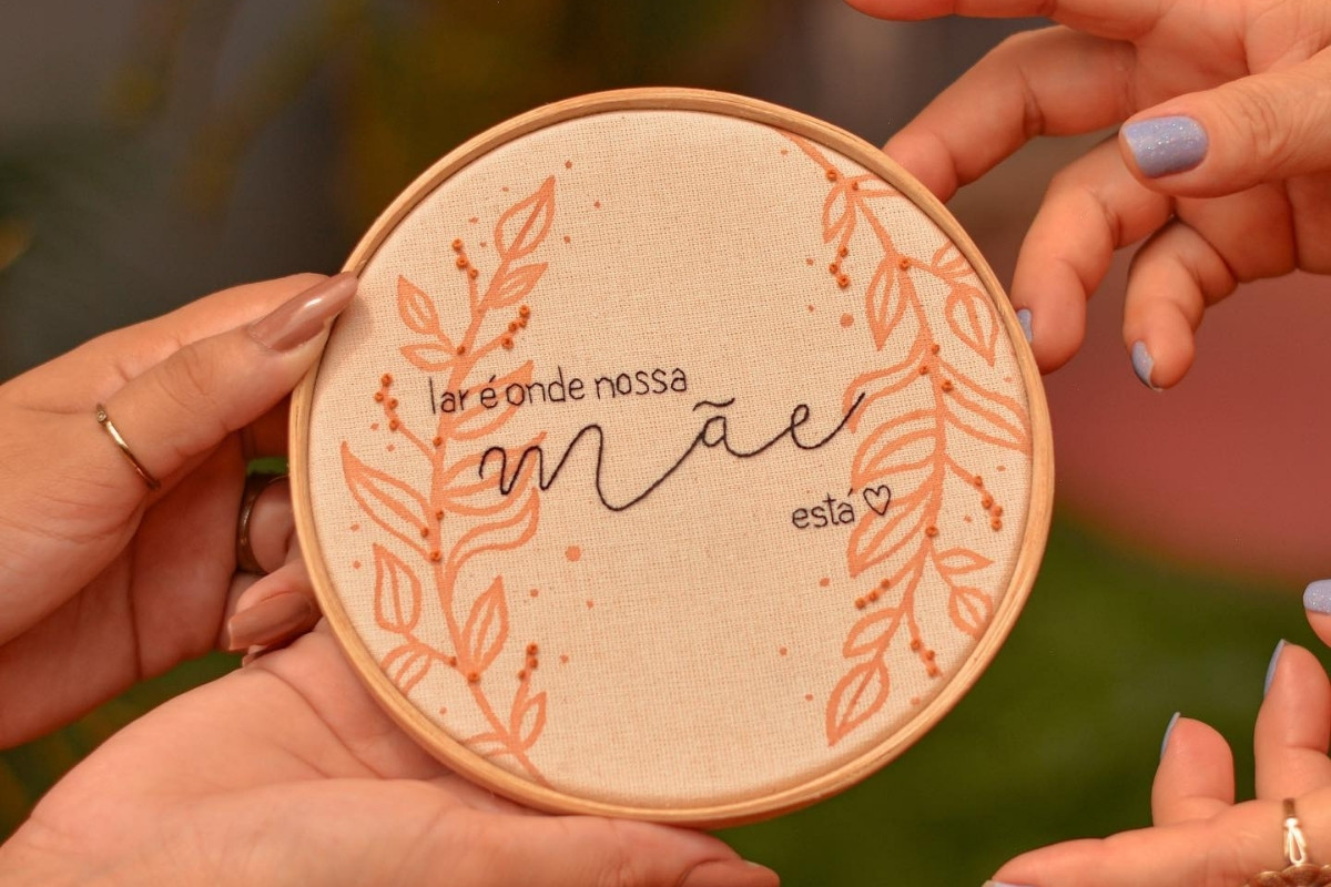 Tendências de Costura Criativa para 2025: O Que Fazer para o Dia das Mães