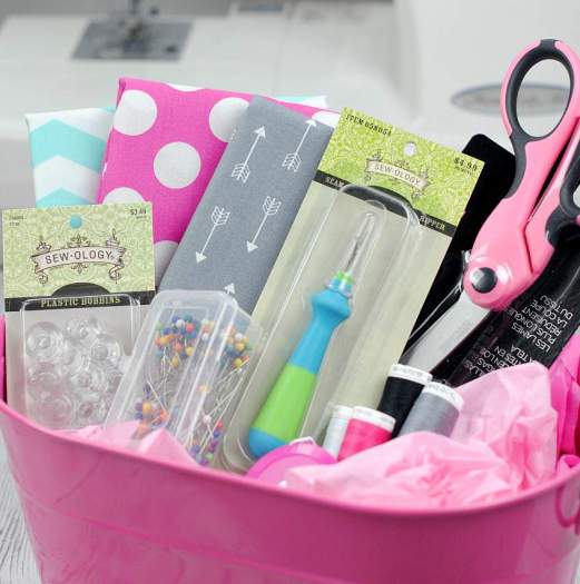 Cestinhas e Almofadas Personalizadas: Ideias para Presentear no Dia das Mães