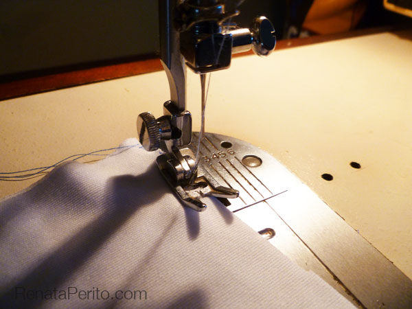 Calcadores Específicos: Ferramentas Essenciais para Costurar Tecidos Desafiadores