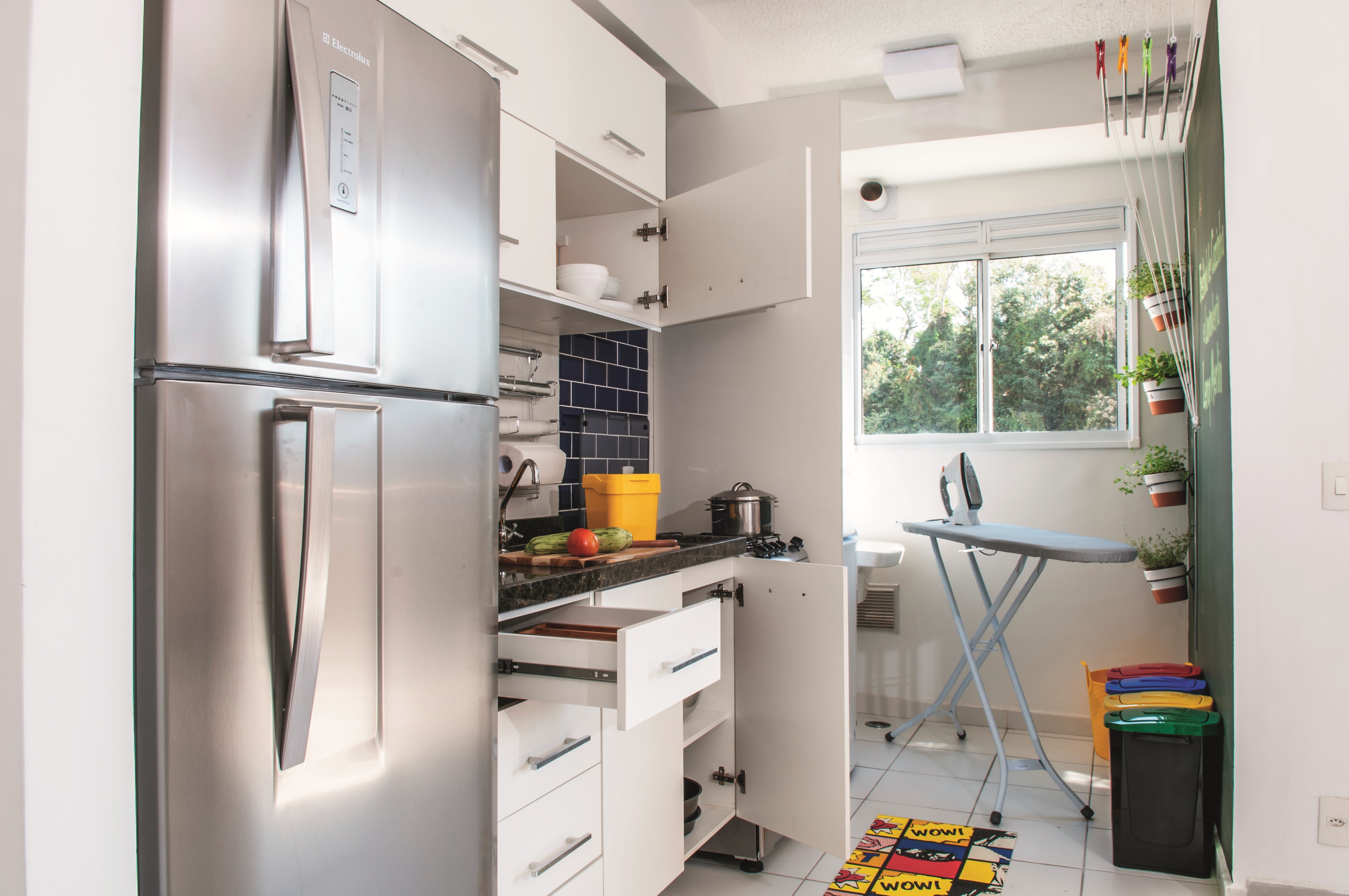 soluções para cozinha com área de serviço pequena