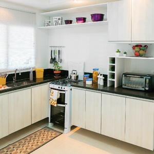 Como Escolher os Móveis Certos para Cozinhas Compactas