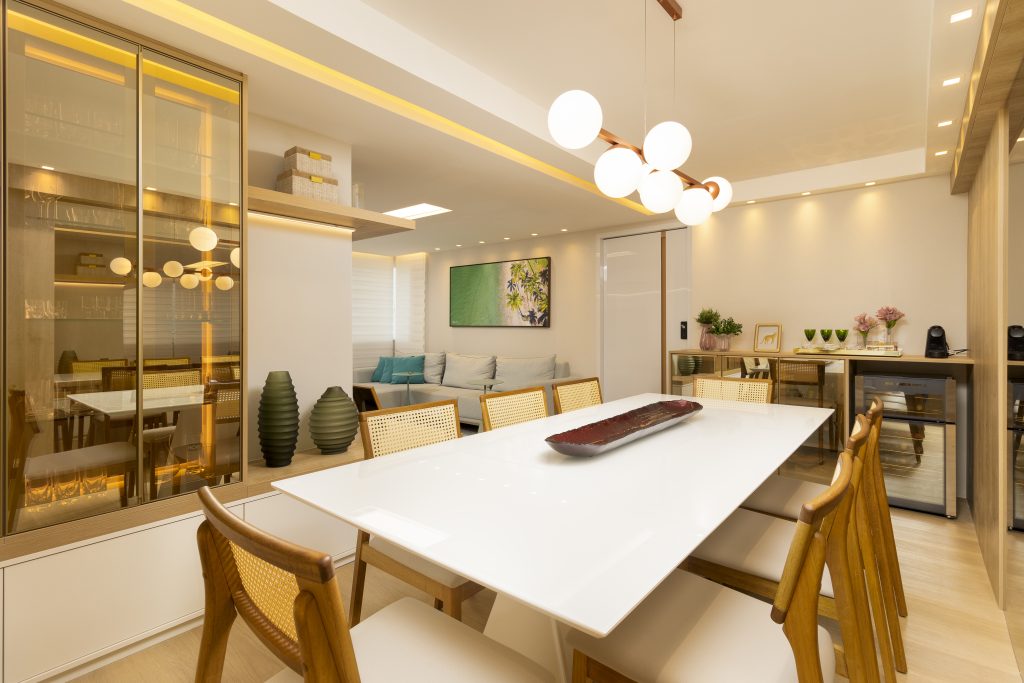 onde posicionar cristaleira suspensa