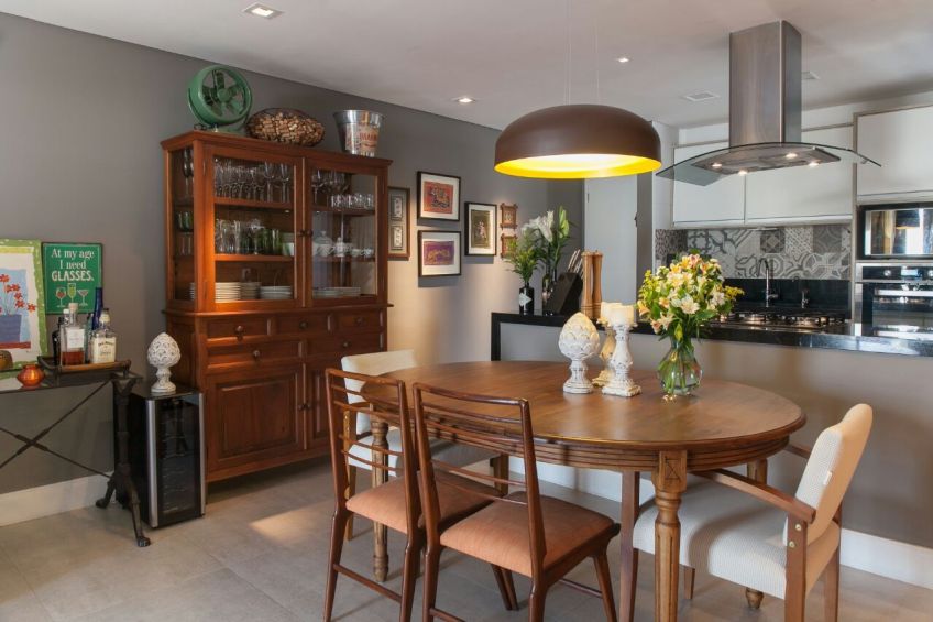 cristaleira minimalista com LED