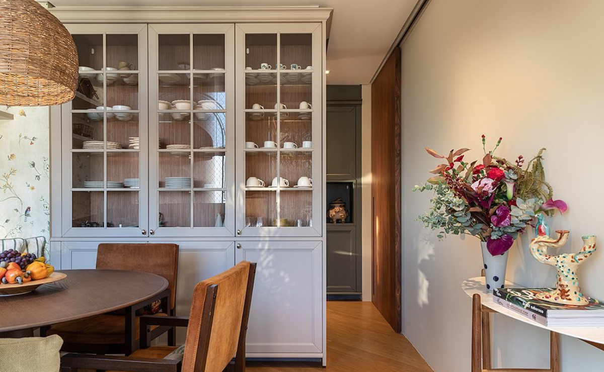 móveis para sala de jantar transparentes