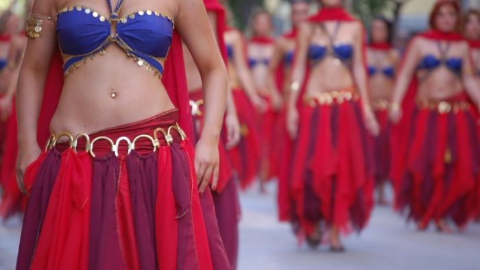 Desvendando os Mitos da Dança do Ventre: Barriguinha e Outras Lendas