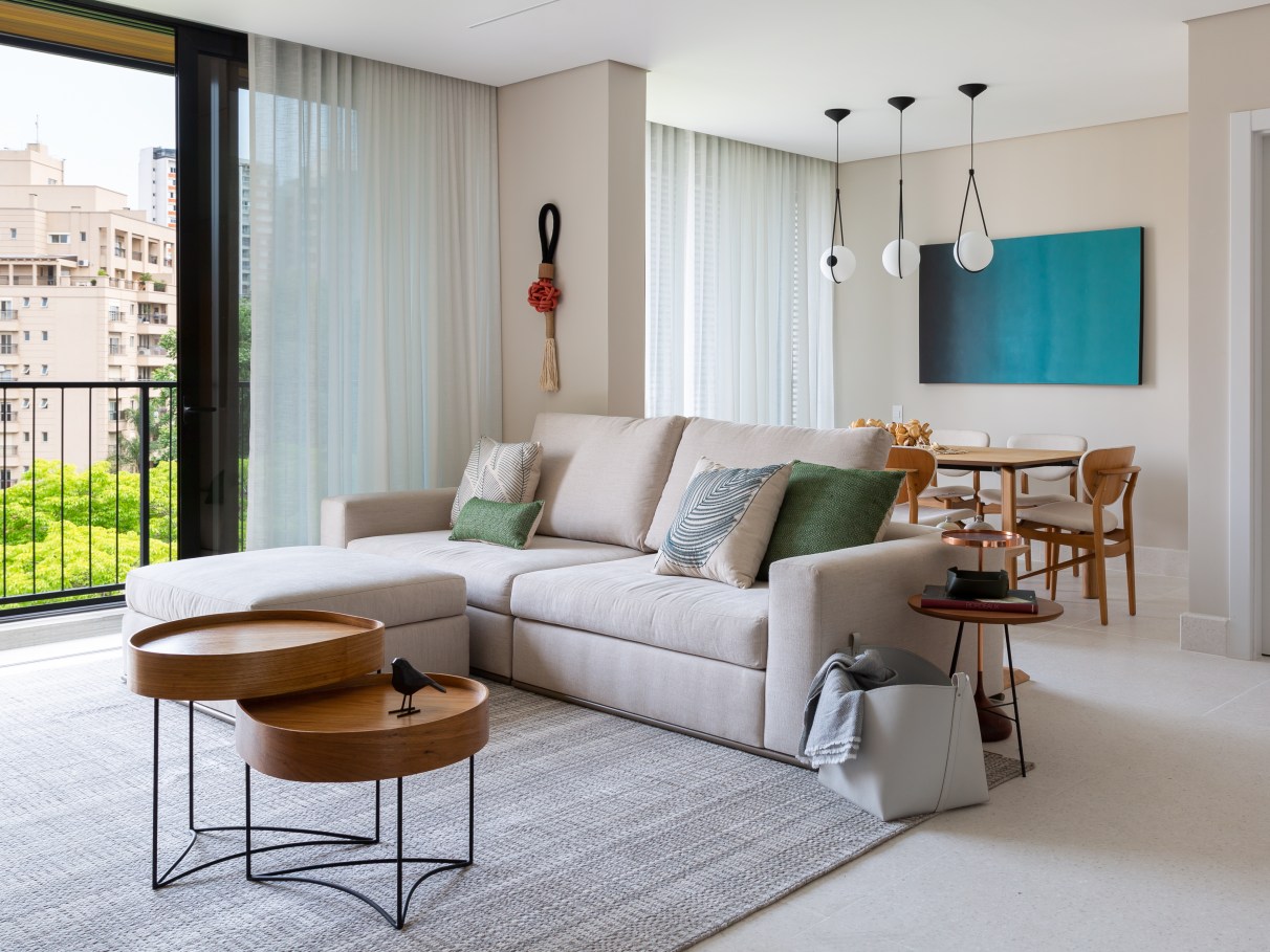 Plantas e Têxteis: Detalhes que Transformam sua Decoração Clean