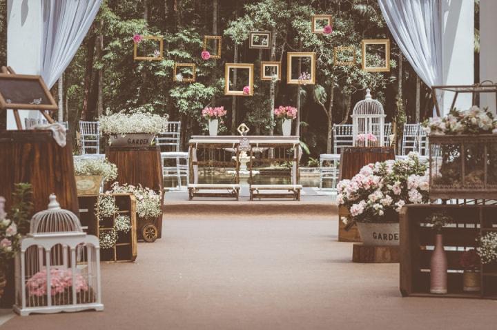 5 Tipos de Madeira para Molduras Rústicas