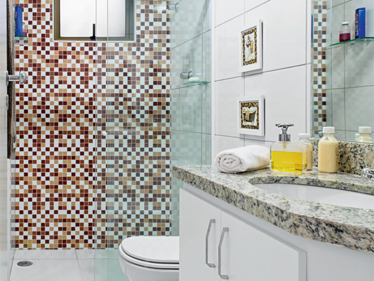 como aplicar adesivo vinílico em azulejo de banheiro