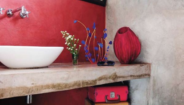 como aplicar cimento queimado no box do banheiro