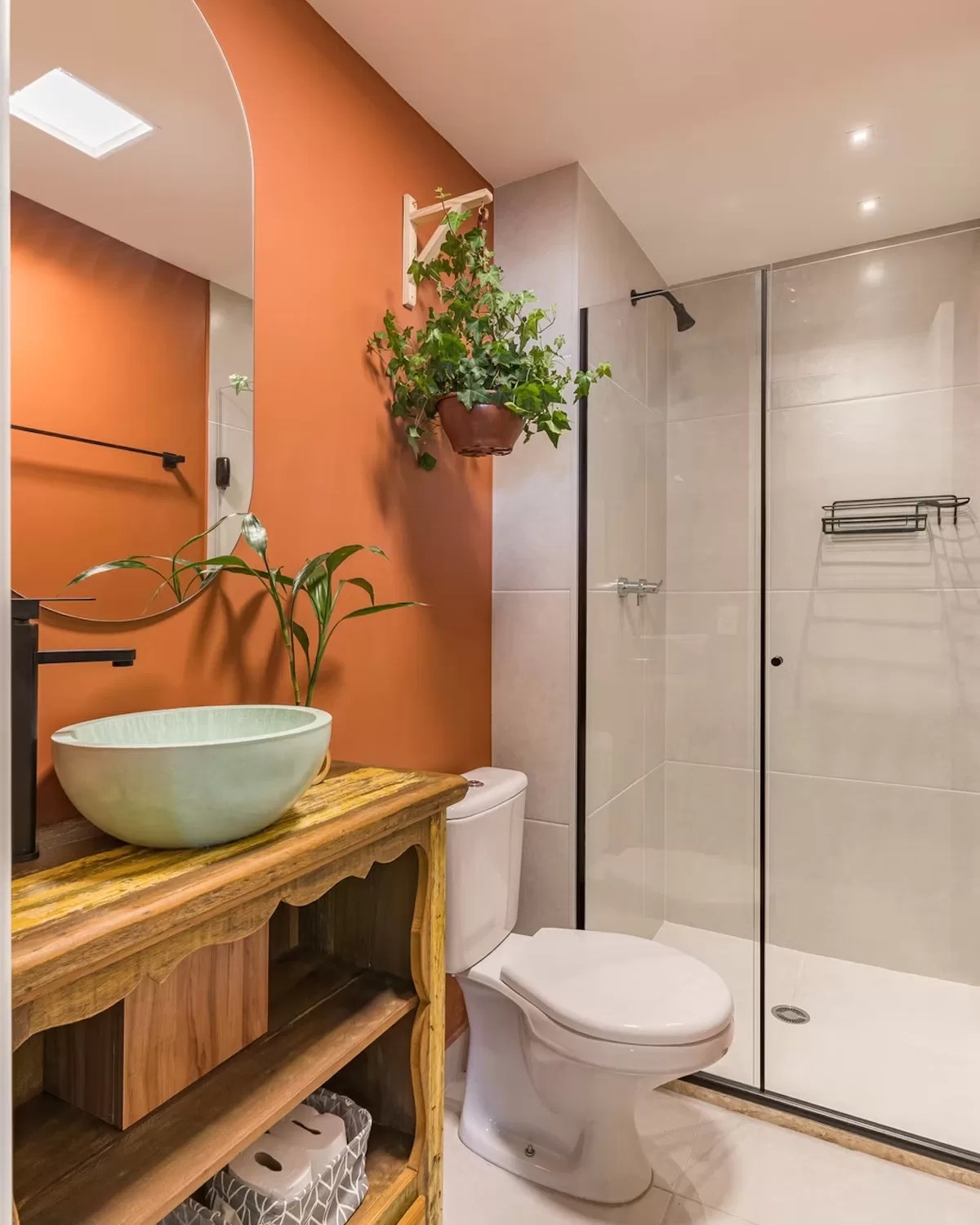 10 ideias criativas para banheiro laranja pequeno
