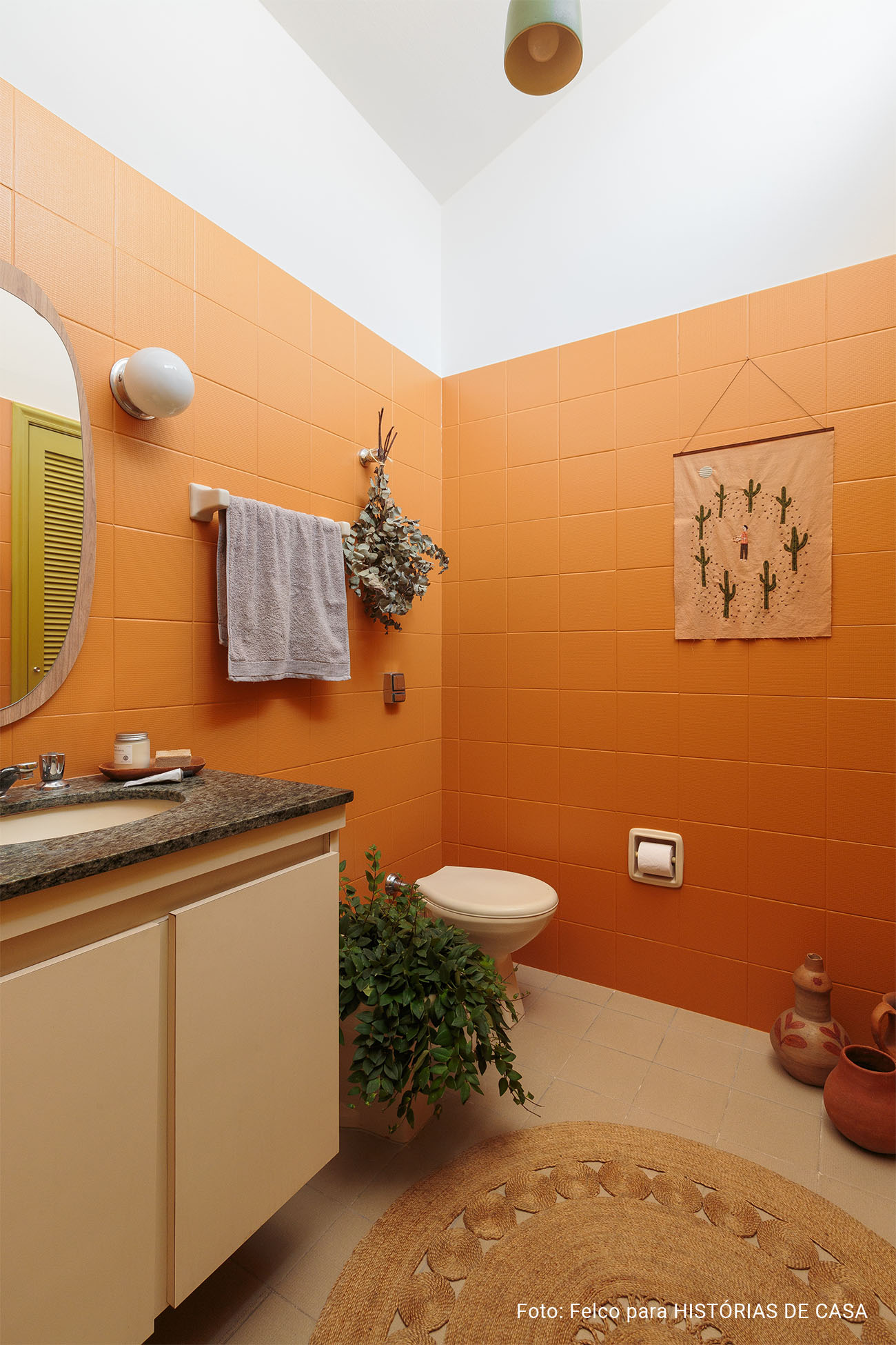 banheiro laranja vs azul qual escolher