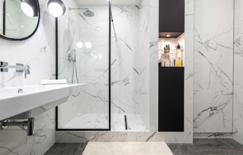 tendências decoração banheiro P&B