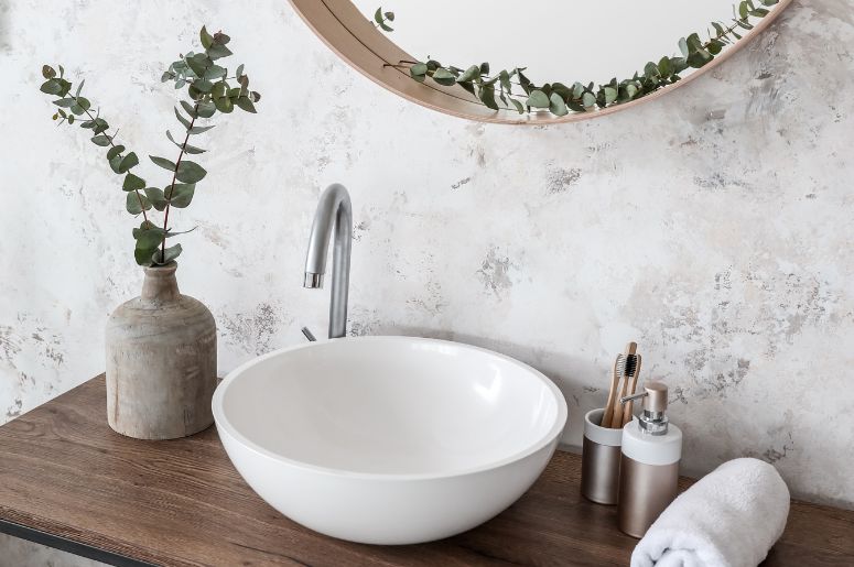 decoracao de banheiro rustico materiais naturais e texturas