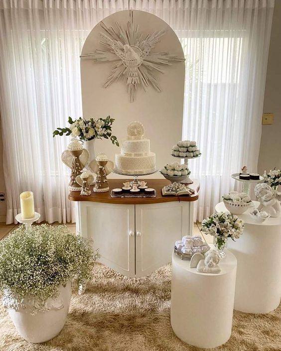 como decorar batizado em casa gastando pouco