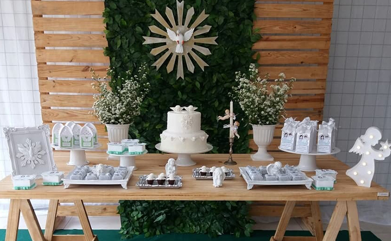 decoração batizado simples e econômica