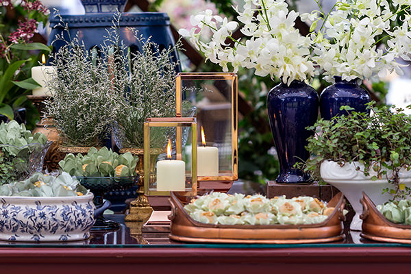 Decoração de Casamento Azul e Branco: O Charme Atemporal do Estilo Chinoiserie