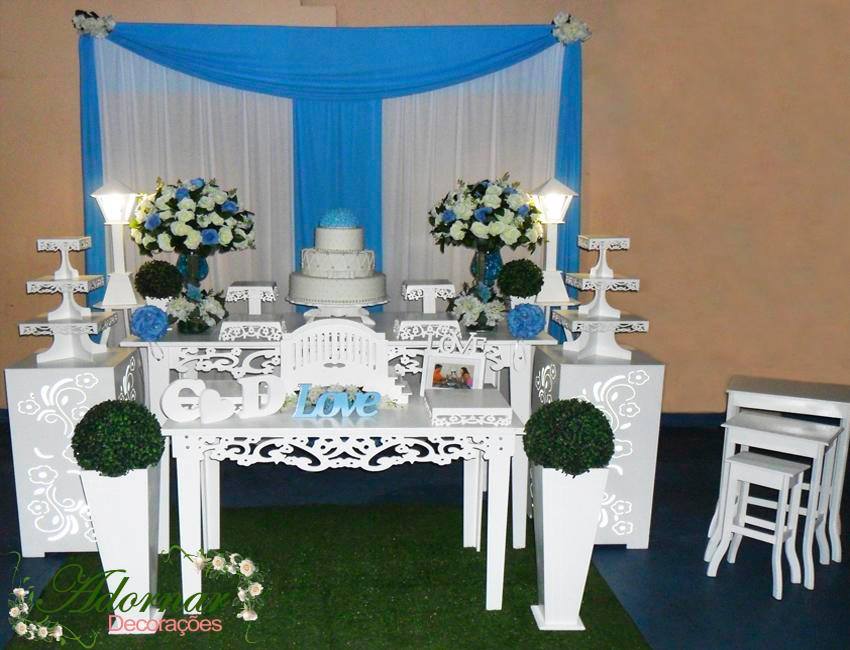 Decoração de Casamento Azul e Branco: O Charme Atemporal do Estilo Chinoiserie