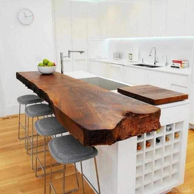 decoracao de cozinha com bancada de madeira