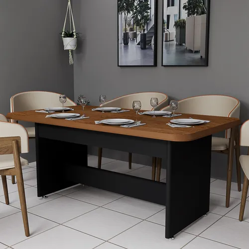 Mesa Retangular vs. Redonda vs. Quadrada: Qual a Melhor para Sua Cozinha?