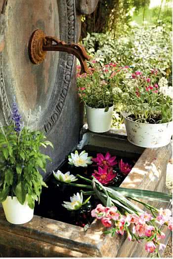 fontes de jardim com cascata